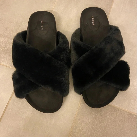 Birdies The Robin Faux Fur Slipper Slides Black Size 7 - Picture 1 of 3